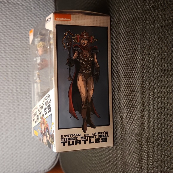 NECA Eastman and Laird Teenage Mutant Ninja Turtles Renet Figure - Picture 3 of 3